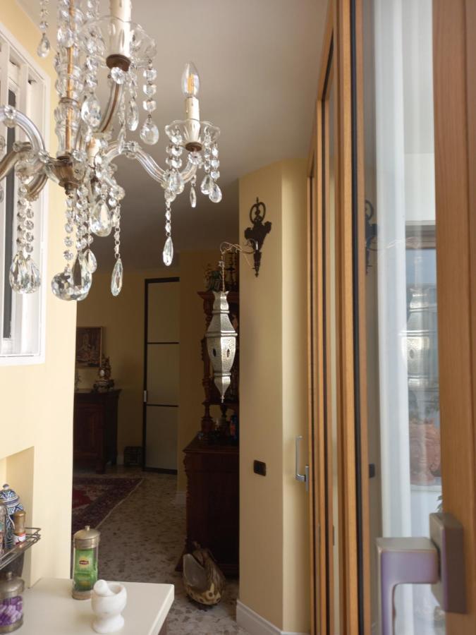 Confortevole Bari Exterior photo